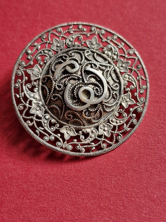 Broche Ancienne En Argent Filigrane - Bijou Vintage D'occasion - Travail Détaillé