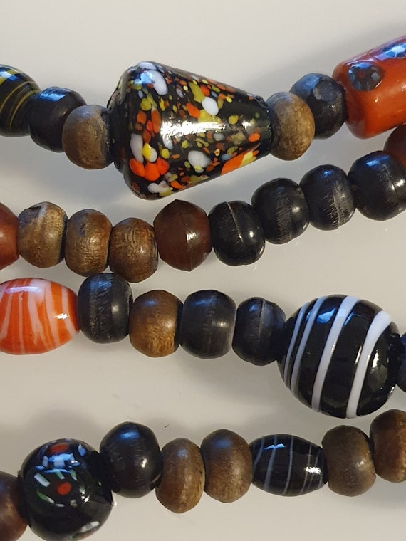 Vintage Necklace wooden beads, horn beads and han… - image 3