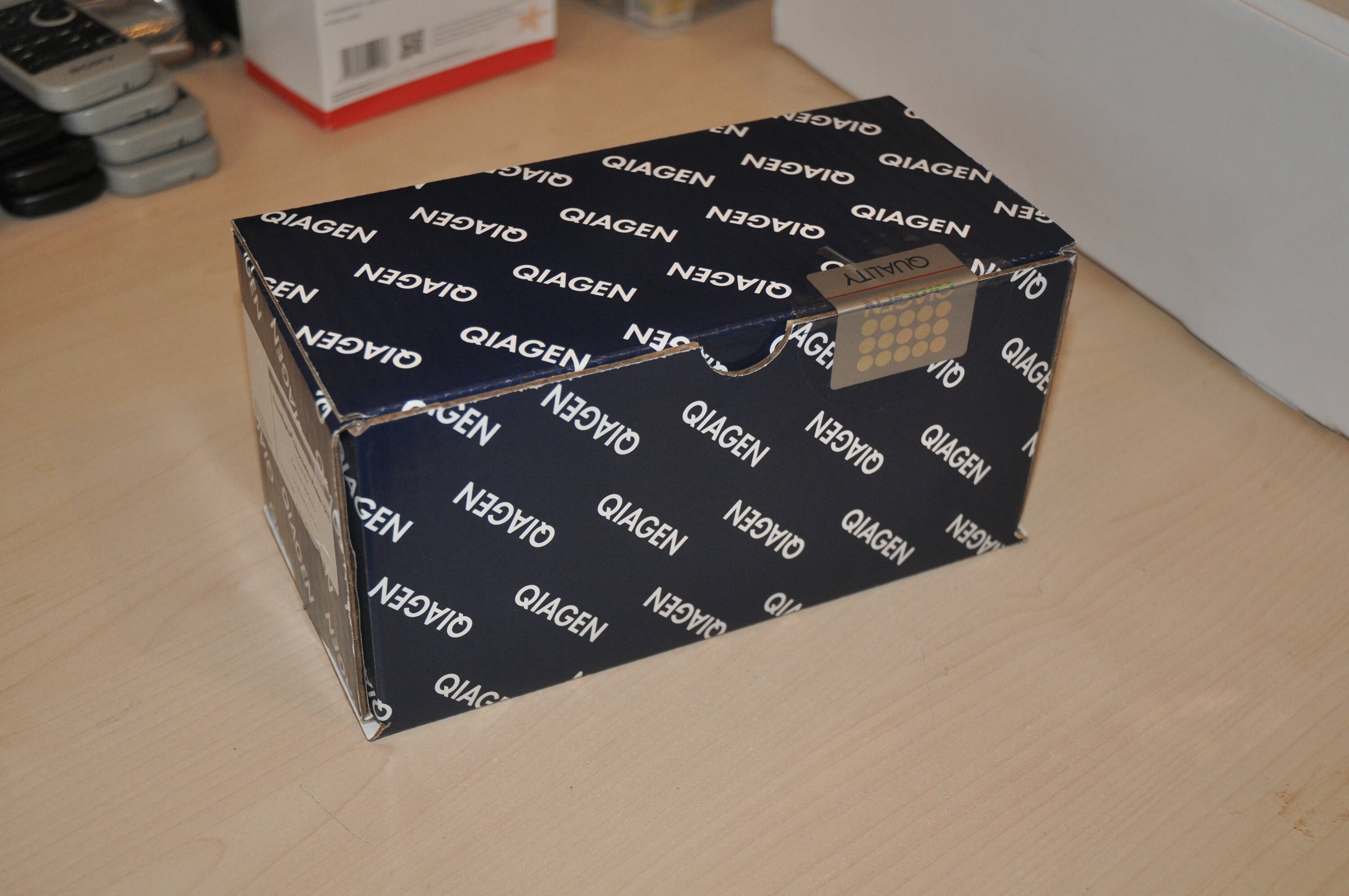 Qiagen 990890 Tissueruptor Disposable Probes 25 FOR USE Tissueruptor