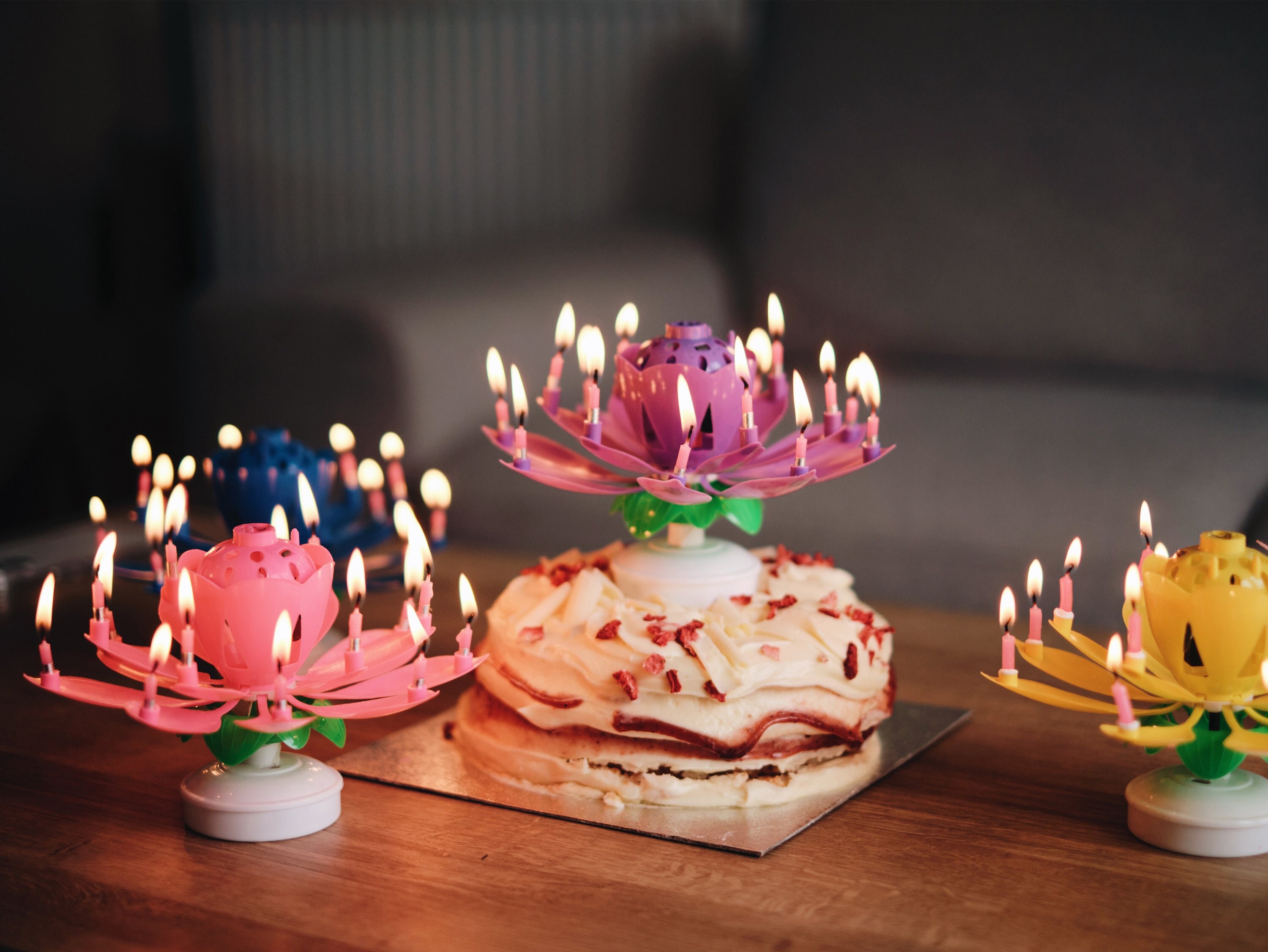Lotus Candle Rotating Lotus Birthday Candle Cake Cupcake Candle LED Festive  Electric Flower Candle Singing Candle-Powered