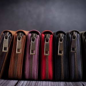Personalisierte Leder Damen Geldbörse Handgefertigtes Geschenk für Frau Jubiläum Geschenke für ihren Namen