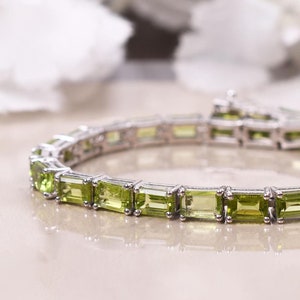 Unieke peridootarmband, achthoekige peridotarmband, tennisarmbanden, peridootkettingarmbanden, bruidssieraden, cadeauarmband voor vrouwen