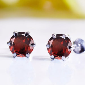 Natural Garnet Earring, Women&#39;s Round Earring, Everyday Earring Stud, Unique Garnet Jewelry Gifts, White Gold Stud Earring, Bridesmaid Gifts