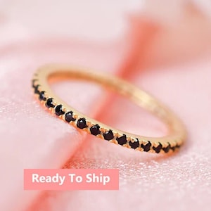 14K Gold Black Diamond Full Eternity Wedding Ring, Onyx Engagement Ring,Promise Ring, Black Onyx Jewelry,Minimalist Round Band ,Gift For Her