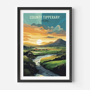 Puede incluir: Una ilustración colorida de un paisaje en el condado de Tipperary, Irlanda. La imagen presenta un río sinuoso, colinas onduladas y una cordillera en la distancia. El cielo es de un azul vibrante con nubes blancas esponjosas y un sol amarillo brillante.
