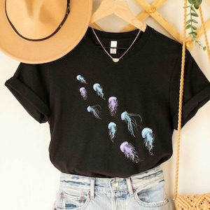 Jellyfish T Shirt Scuba Shirt, Ocean Gifts, Scuba Diving Shirt Ocean Lover Marine Biologist T-Shirt