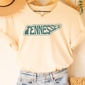 Tennessee Map Shirt Tennessee Sports Shirt Tennessee Travel Gift Nostalgic Tennessee Shirt