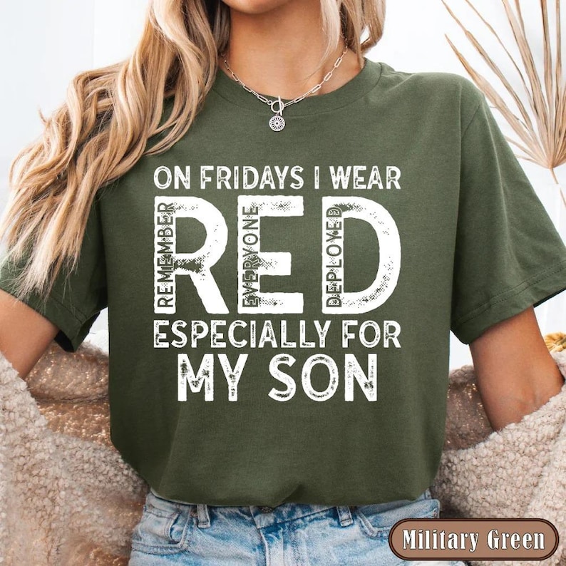 Military Mom Deployed Son RED Friday Shirt, Patriotic Apparel Service Member Support Tee, On Fridays We Wear RED Bild 4