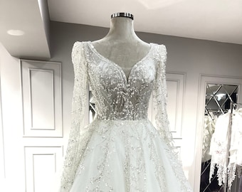 knee length dresses for ladies Elegant Hollow Lace V Neck Wholesale Wedding Dresses main image 0