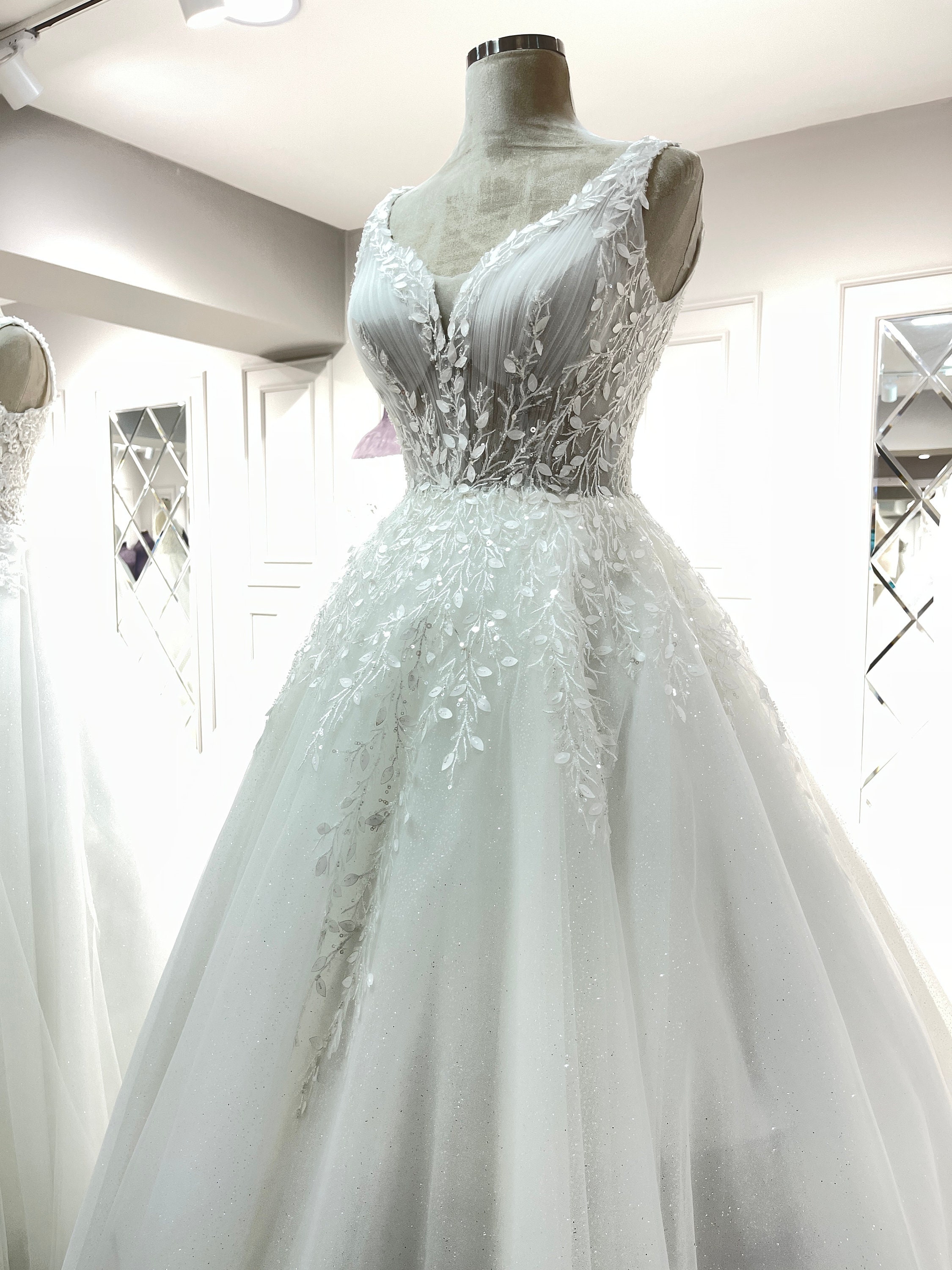 Affordable Wedding Dresses Bulk Buy: Save Big on Bridal Fashion