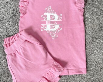 Personalised anglaise frill set, summer outfit, girls summer outfit, letter with flowers and name on top