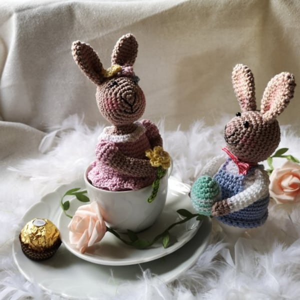 Crochet Pattern Egg Cozy Family Rabbit - Gift Easter Decoration Spring Animal Holiday Rabbit Ears Table Mr. Mrs. - Amigurumi German PDF