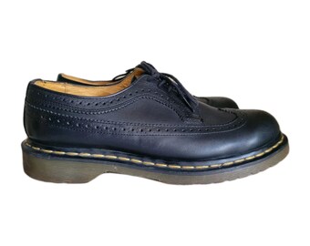 Dr. Martens Thai Made Y2K Split Toe Oxfords #11232 Y2K Dr Martens 11232 Split Toe 3 Eye Lace Up | Mercari main image 4