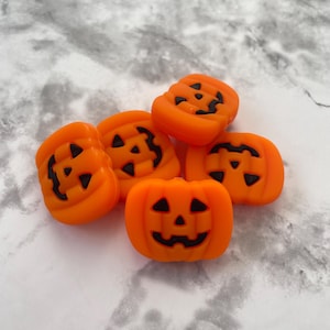 Jack o Lantern Silicone Focal Beads | Pumpkin Halloween Fall Autumn Themed Bulk Loose Silicone Focal Beads for DIY Crafts