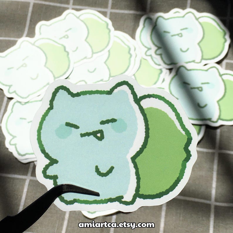 Adesivo de vinil kawaii de Pokémon | Jigglypuff, Mimikyu, Rowlet, Mew, Snorlax | Adesivo à prova d'água para laptop, caderno, Kindle, bullet journal, garrafa de água Bulbasaur