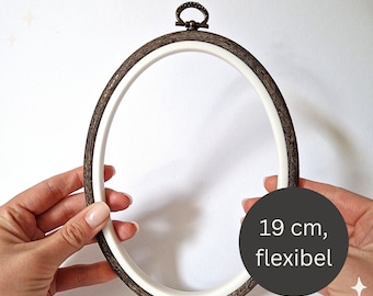 Oval embroidery hoop 19 cm, wood-look embroidery frame, small embroidery hoop, modern embroidery, flexi hoop, soft embroidery hoop, screwless embroidery hoop