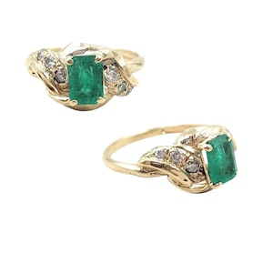 Authentic 14K Yellow Gold Emerald Diamond Ring, Natural Emerald, Size 6 image 8