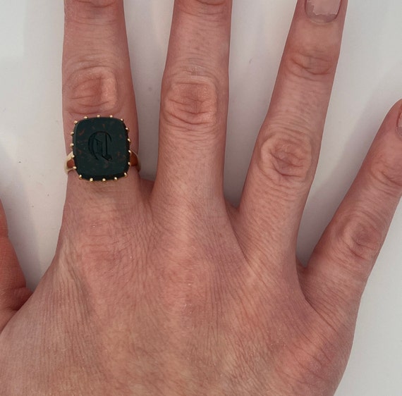 Vintage Bloodstone C Wax Stamping Ring in 18k Yel… - image 7