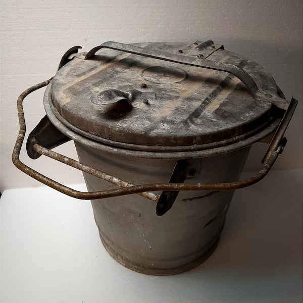 1950's Galvanized Trash Can.One and only unique galvanized steel trash can with locking lid.