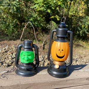 Vintage Halloween Pumpkin and Witch Blow Mold Lanterns Halloween Decorations Retro Spooky Decor Trick or Treating Kids Halloween Toys 1990s