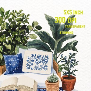 Puede incluir: Una ilustraci&oacute;n de acuarela de una acogedora sala de estar con un sof&aacute; blanco, dos almohadas azules, un libro y tres plantas en macetas. Las plantas son una planta grande de hojas, una planta verde peque&ntilde;a y una suculenta. La ilustraci&oacute;n mide 5x5 pulgadas y 300 DPI.