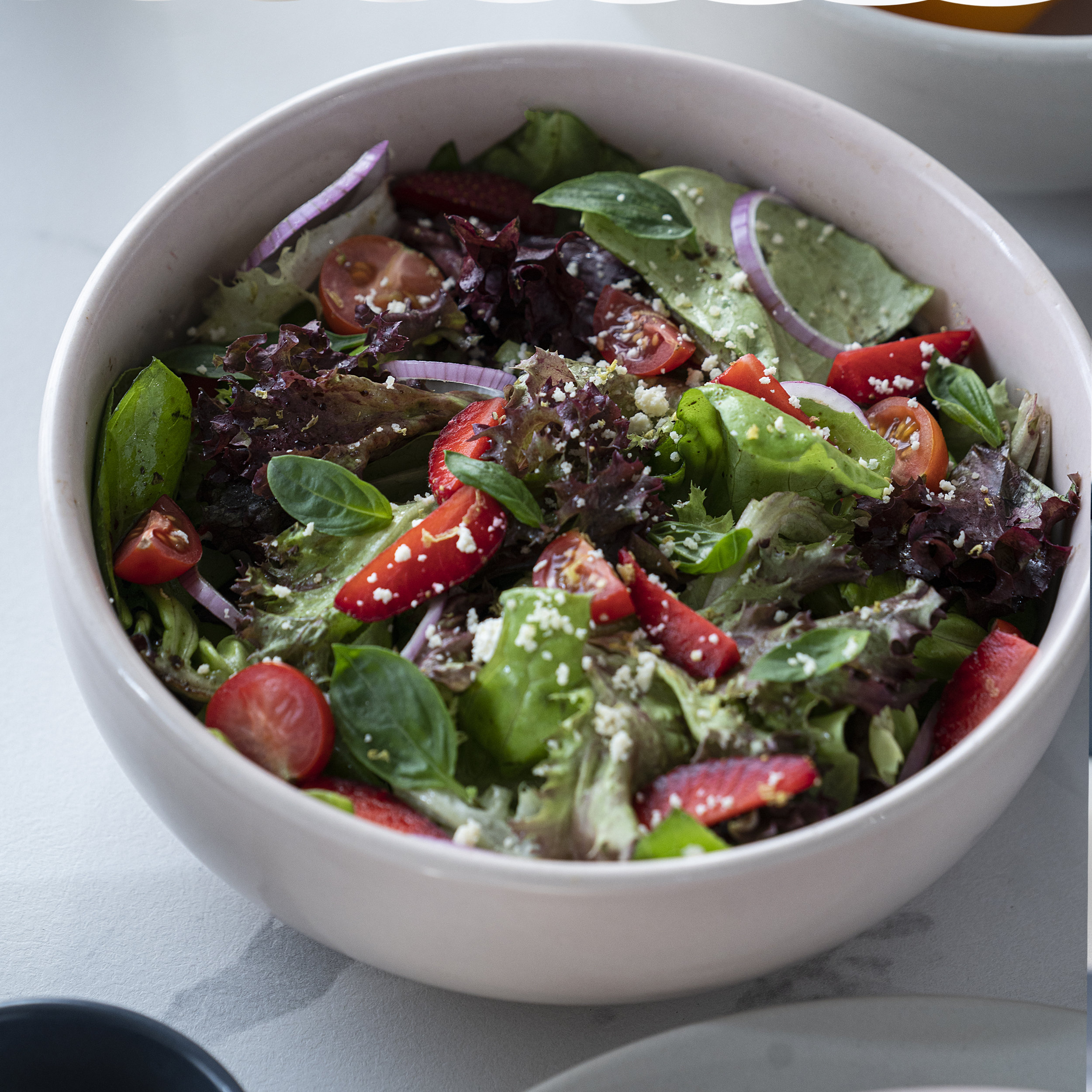 Acrylic Salad Bowl - Oversized – Style Phase Home