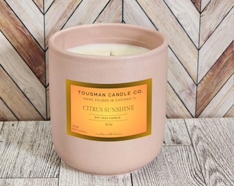 Bougie parfumée à la cire de soja Citrus Sunshine de 13 oz : un éclat de rafraîchissement et de sérénité dans des bougies parfumées de luxe, achetez nos bougies coulées à la main.