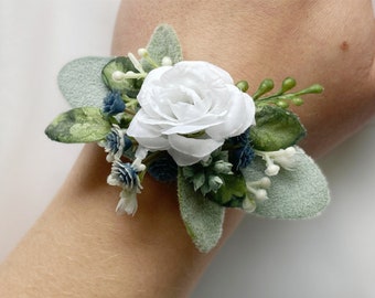 Small Dusty Blue + White Eucalyptus Child Corsage, Blue Flower Girl Wedding Corsage, Child-sized Wrist Corsage, Kid Baby's Breath Wildflower