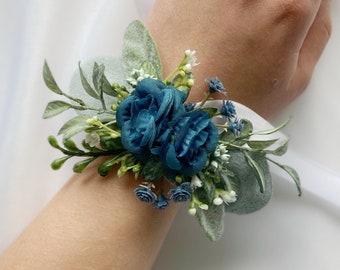 Dusty Blue Wrist Corsage, Blue Bridesmaid Wedding Corsage, Mother of the Groom / Bride Corsage, Grandmother Baby's Breath Navy Wildflower