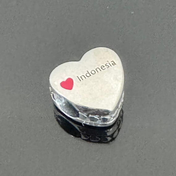 ぷっくりハートチャーム　国旗6点セット 本物のパンドラチャーム | パンドラインドネシア国旗ハートチャーム