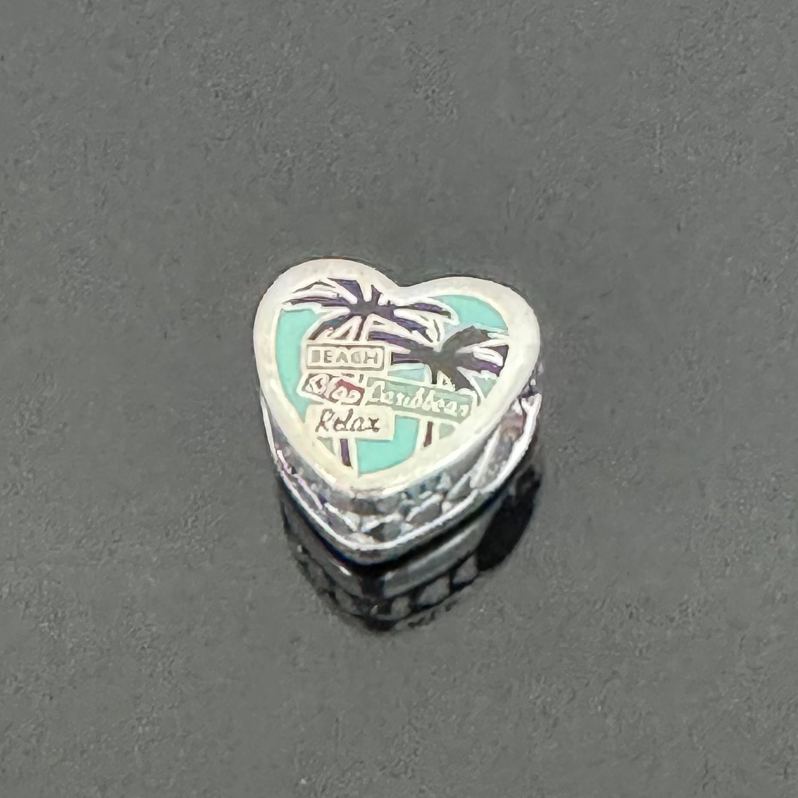 【未使用】Pandora Beach Heart Charm※現地購入/元$95 il_fullxfull.6399029323_pjkw.jpg