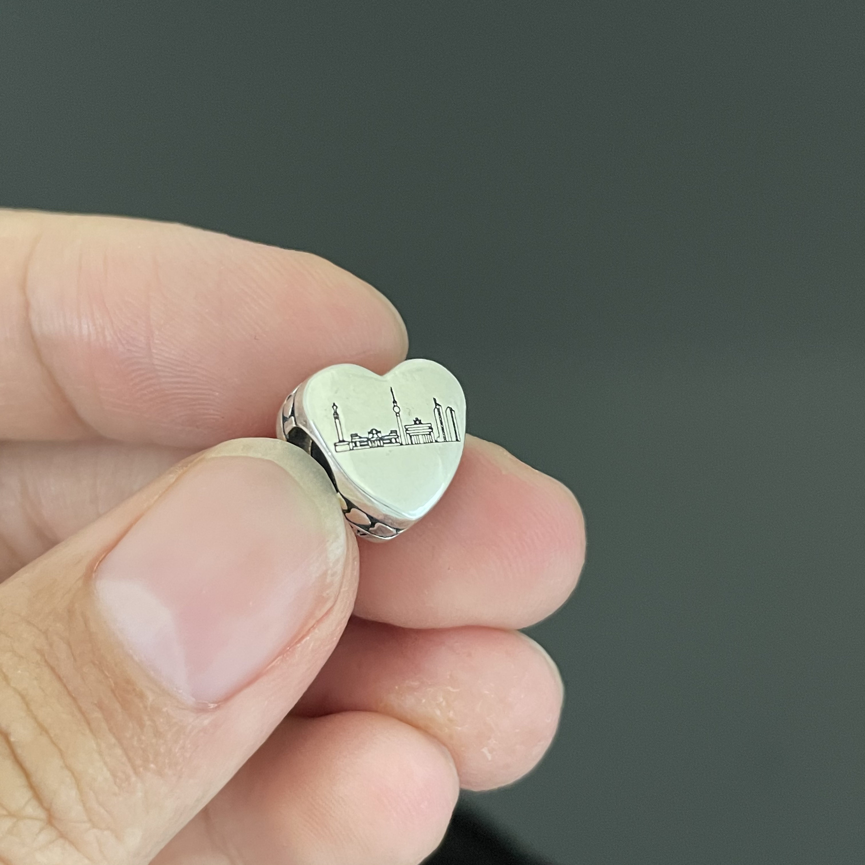 パンドラ ベルリン スターリングシルバー ビーズチャーム ギフト