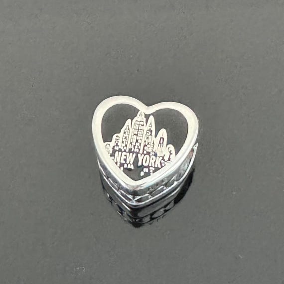 Authentic Pandora Charm |pandora New York City Heart Charm