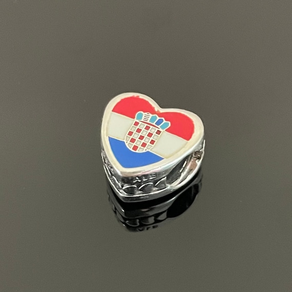 パンドラ クロアチア国旗 ハートチャーム：925スターリングシルバー