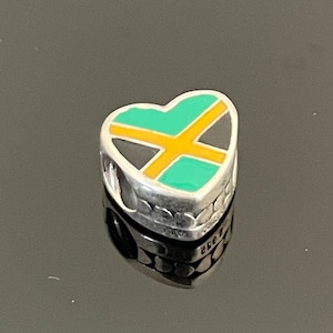 Charm Pandora con forma de corazón de la bandera de Jamaica / Charm Pandora de corazón para pulseras / Joyería para mujer 925 / Regalo para el Día de la Madre