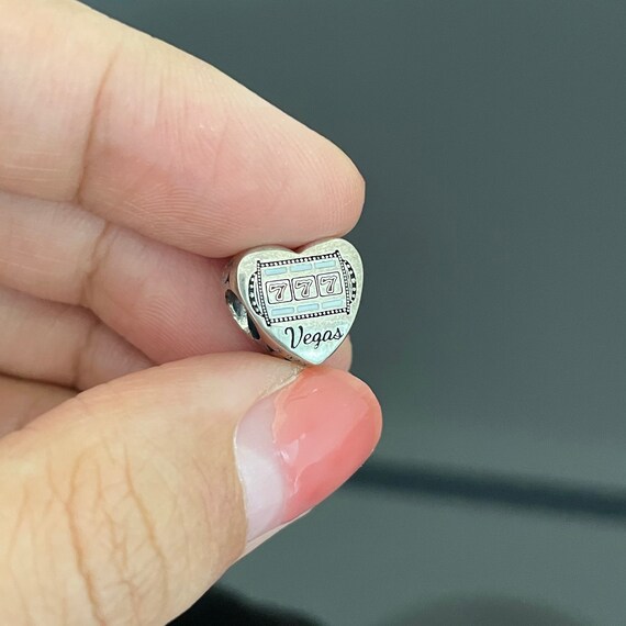 パンドラ ベガス スロット クイーン ハートチャーム ラスベガス限定