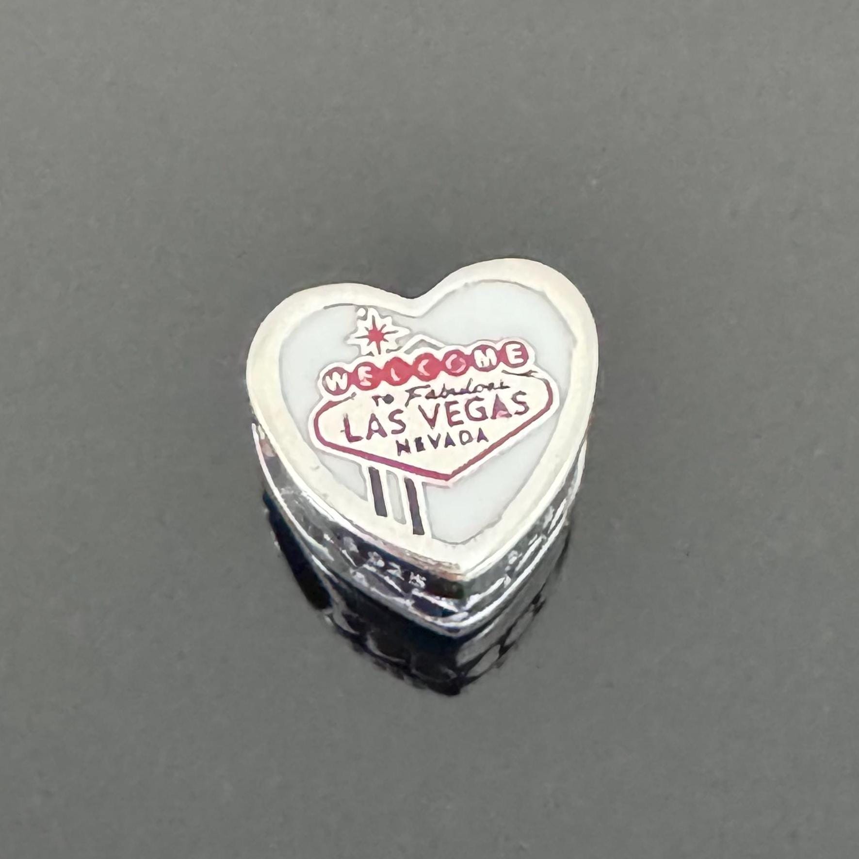 Pandora Welcome to Las Vegas限定チャーム | 本物のPandora