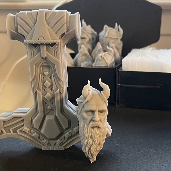 God of War Mimir's Head 3D Resin Printed Keychain - Perfect for Fans of the Game