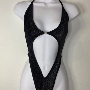 Customizable outfits for pole dance, fitness, yoga, cheerleading and dance  - Dazzle Polewear