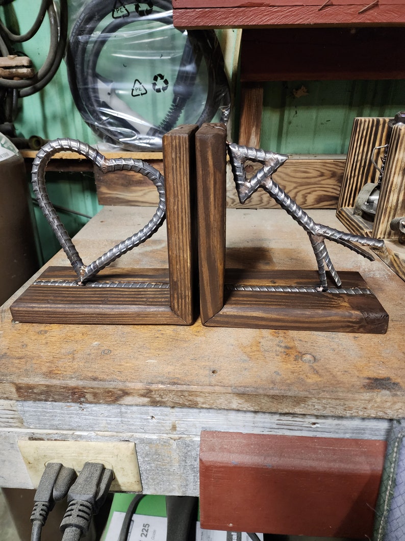 Left Bookend Heart and Arrow Bookends - Etsy