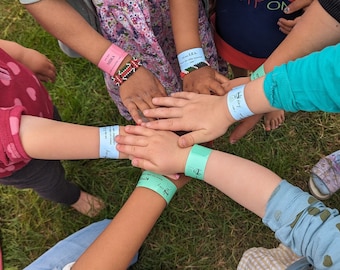 Elternfinder MAMA PAPA Telefonnummer, Telefonnummer-Armband Retter-Fuchs Rettungsarmband Kinder Elternfinder Kindergarten Kita SOS-Armband