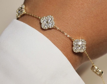 Luxury Sparkly Diamond Clover Bracelet | 925 Sterling Silver with 14k Gold Plating