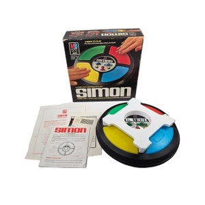  Classic Simon Board Game : Toys & Games