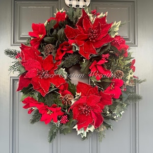 Christmas Traditional Wreath, Christmas Poinsettias Wreath, Christmas Red Wreath, Christmas Home Decor, Front door decor, Christmas Wreath