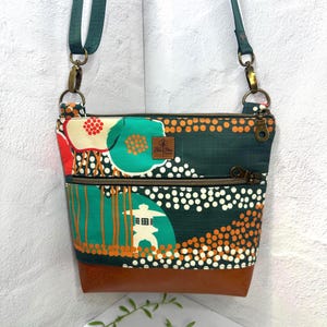 Quality cross-body bag, Unique custom printed fabric, Durable faux leather base, Modern Japanese inspired print, Fully lined