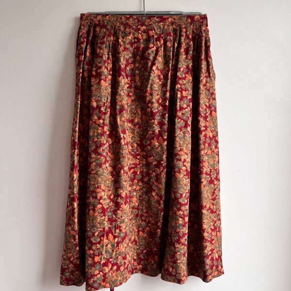 Vintage woman's brown orange floral print full skirt high waist full skirt  knee mid length Sz 34/36