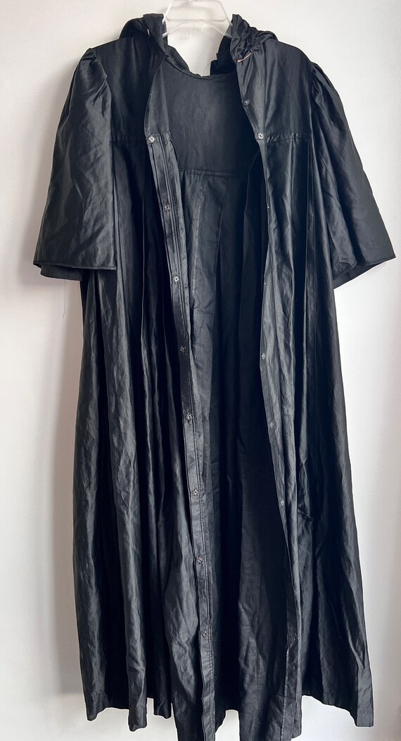 Antique Victorian black silk long cape with pleat… - image 8