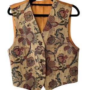 Vintage 80s 90s NWT Botanical Embroidered Gilet Vest S/M, Tapstry Boho Bohemian Festival Dark Academia Librarycore Earth Tone Fall Fashion
