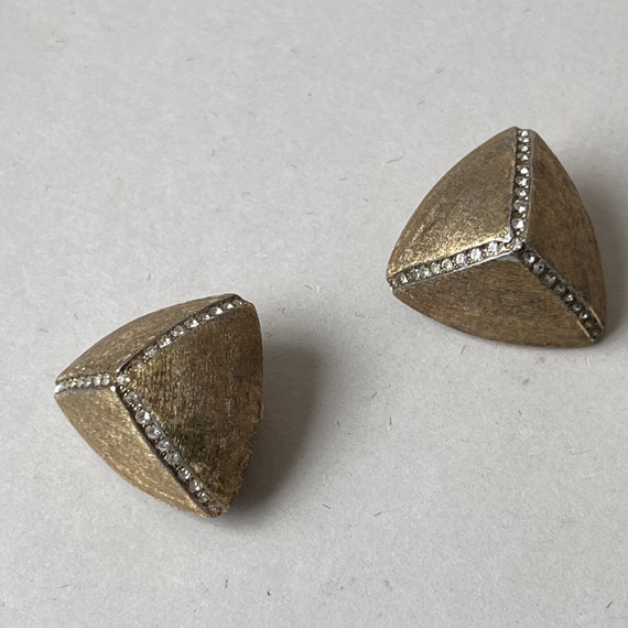 Vintage Pyramid Brushed Gold Metal Rhinstone Clip… - image 10