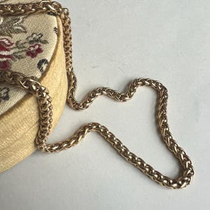 Collar de cadena vintage de trigo en tono dorado, longitud media